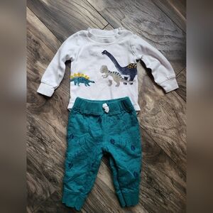 Carter's 2 Piece Dinosaur Bodysuit Pant Set